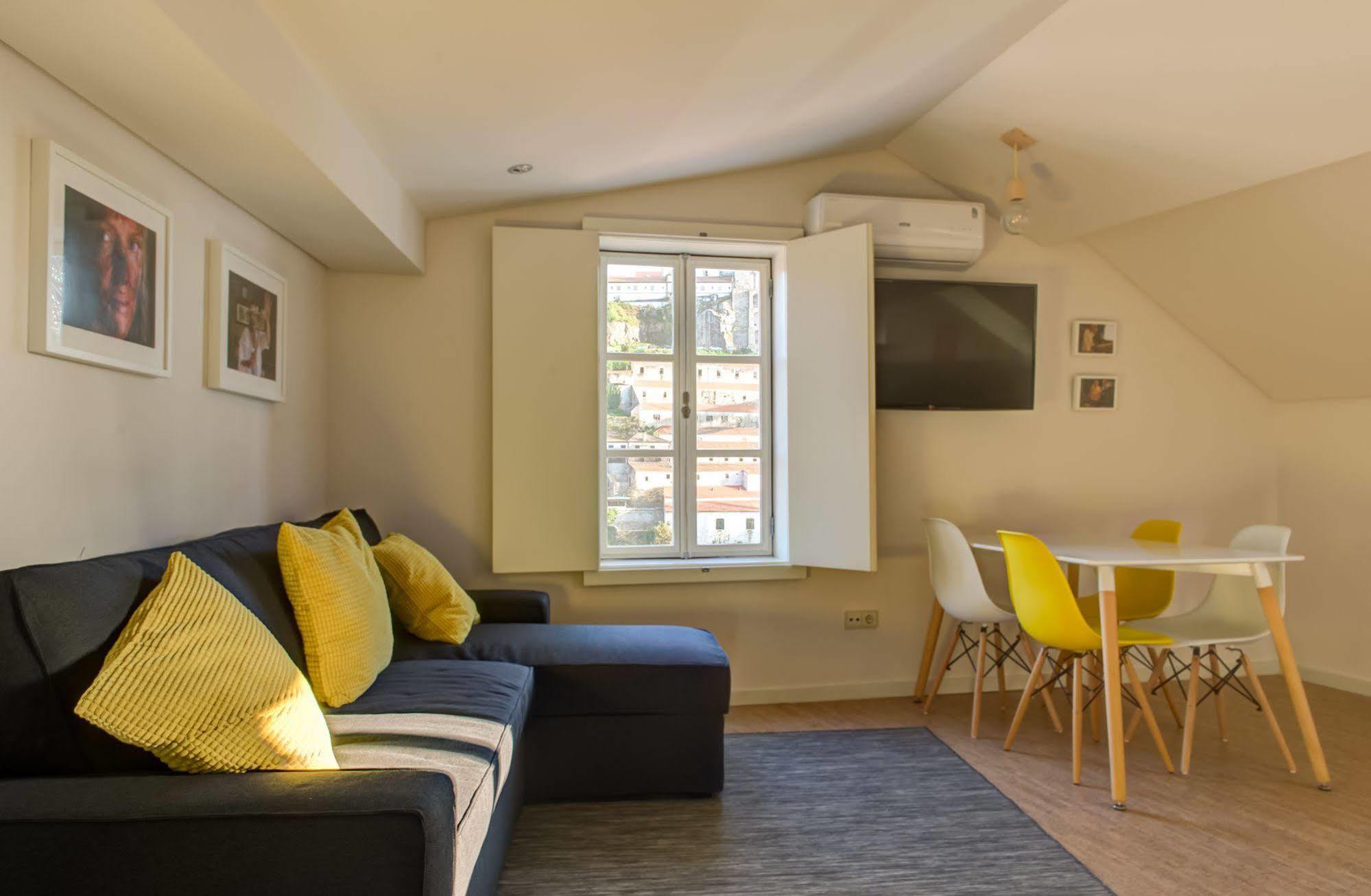 Ribeira Cinema Apartments Porto Exterior photo